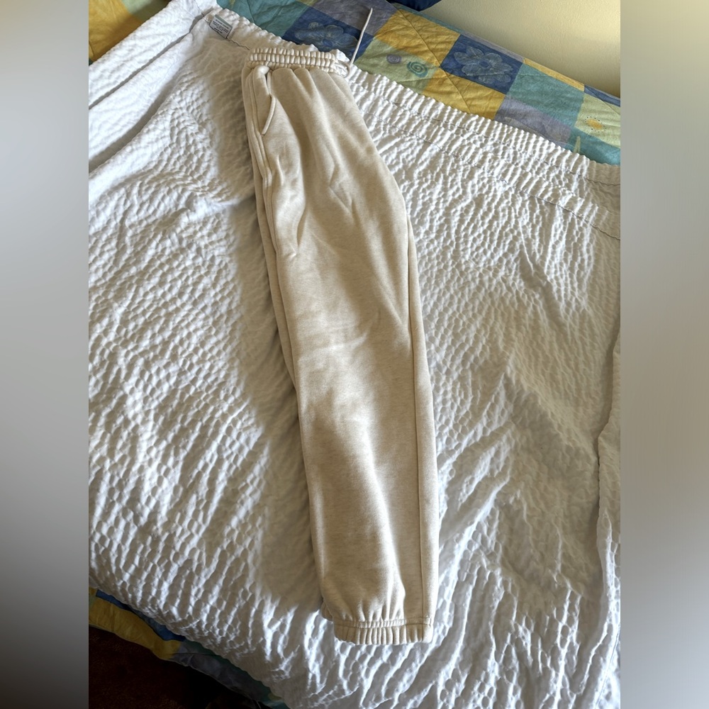 Fabletics sweatpants